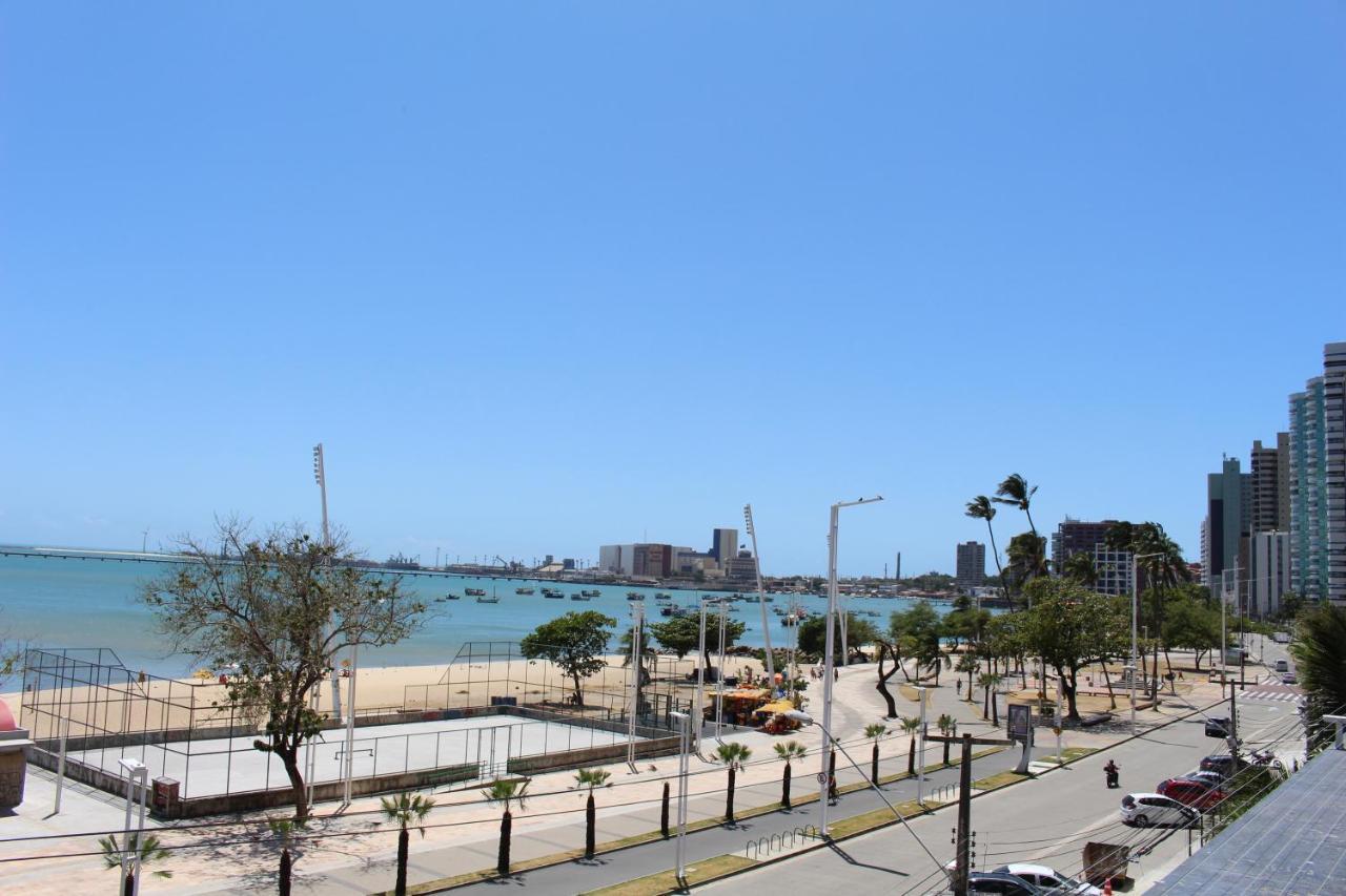 Ferienwohnung 13 Flat Beira Mar Com Energia, Vaga, 3 Camas, Wi-Fi E Ar Fortaleza  Exterior foto